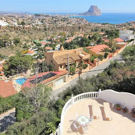 Villaguila Villa
